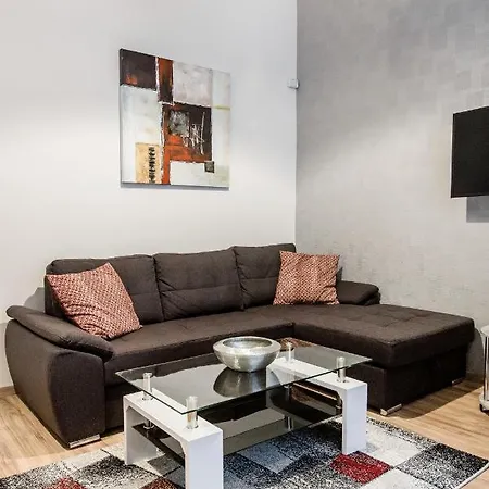 Quiet Nest In The Bustling Centre Of Lejlighed *